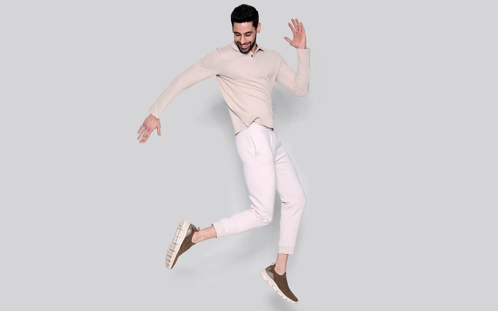 Breathe Ease Slip Ons : Brown