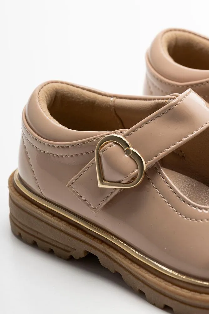 Heart Buckle Closed Shoe Patent Natural
