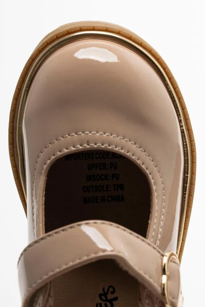 Heart Buckle Closed Shoe Patent Natural