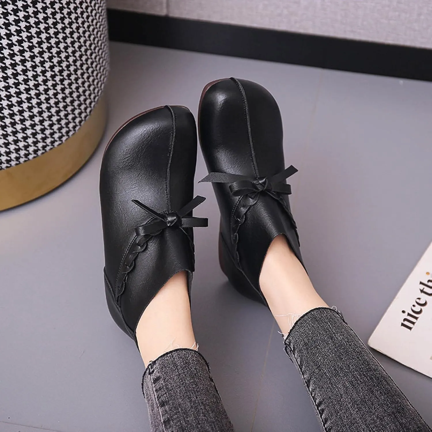 oiangi Leather Boots for Women Low Heel Vintage Round Toe Bow Back Zipper Plus Velvet Ankle Booties Solid Lightweight Soft Sole Non-slip Ladies Shoes