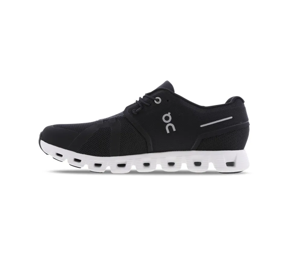 ON Cloud 5 Trainers Black White UK 4.5-6