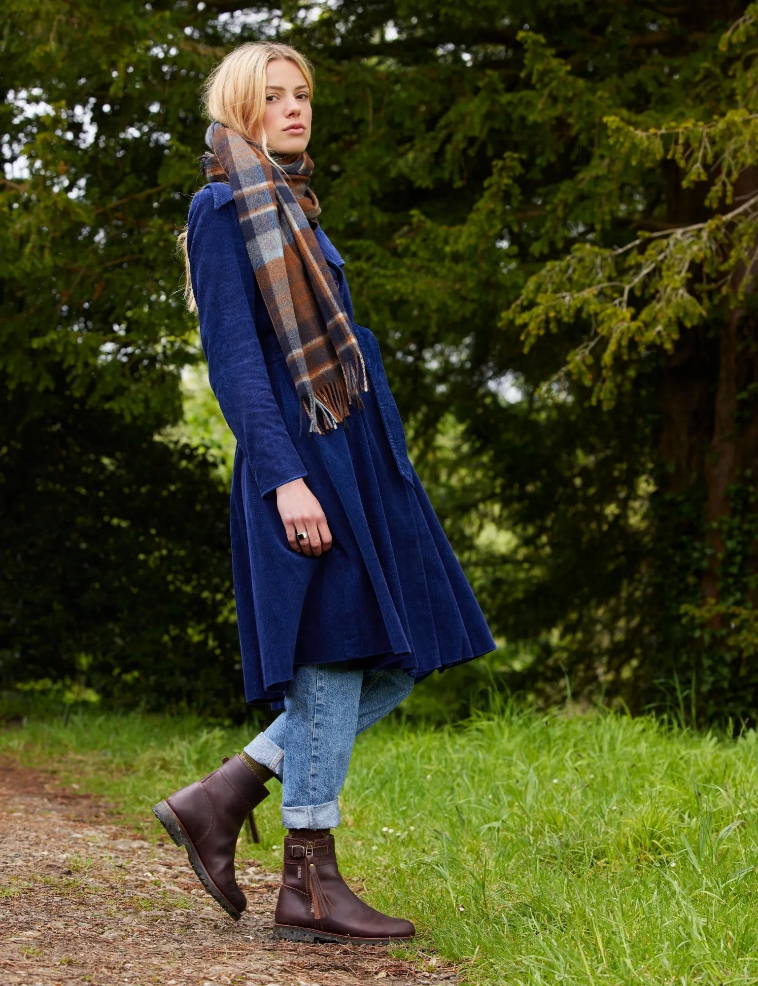 Penelope Chilvers Cropped Tassel Boots Conker