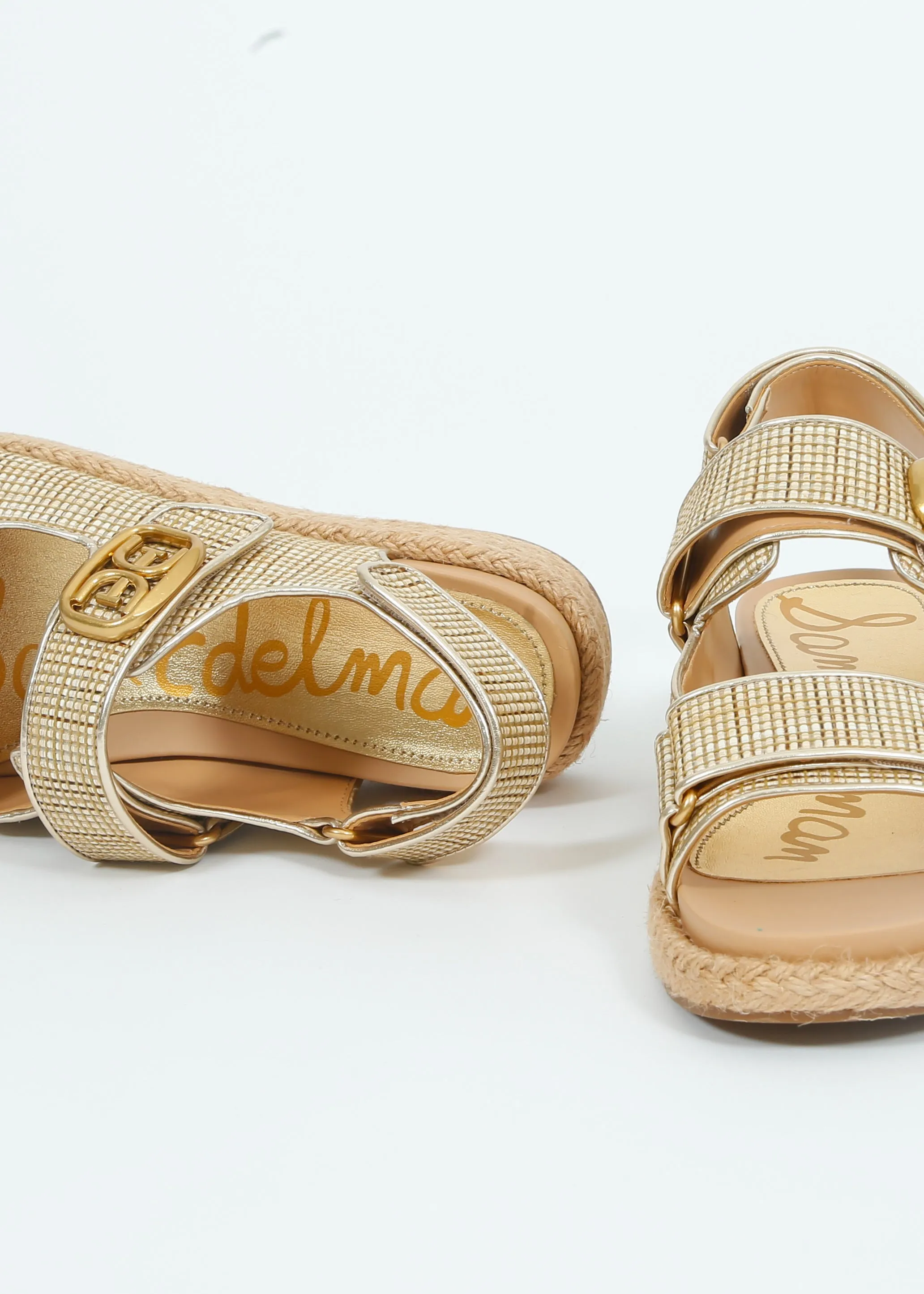 SE Arlo Sandal in Natural