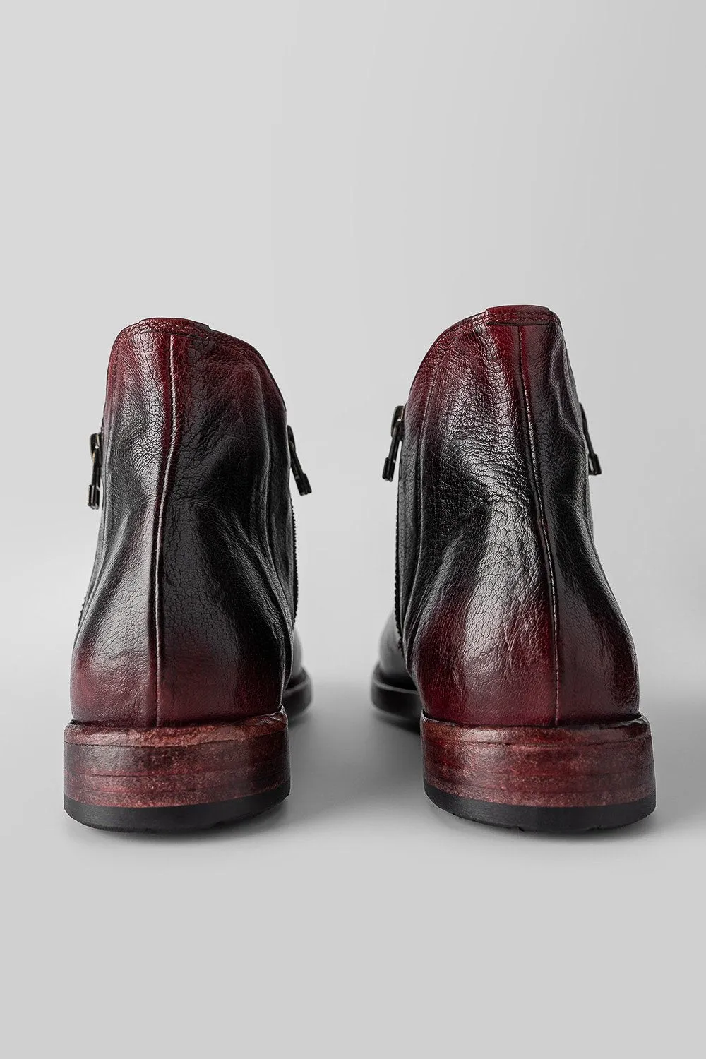 SLOANE burgundy-rich chelsea boots.